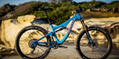pivot switchblade mountain