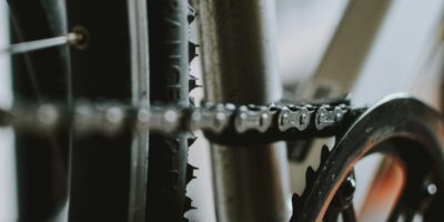 Bicycle chain and gears maintenance